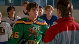 The Mighty Ducks (film) The Mighty Ducks (film)