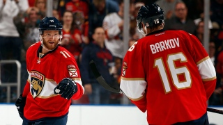 Jonathan Huberdeau et Aleksander Barkov Jonathan Huberdeau et Aleksander Barkov